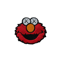 Cargar imagen en el visor de la galería, ELMO KAWS PARCHE