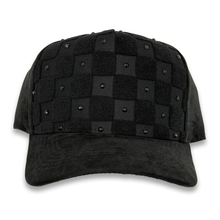 Cargar imagen en el visor de la galería, GORRA DIAMANTE CHECK